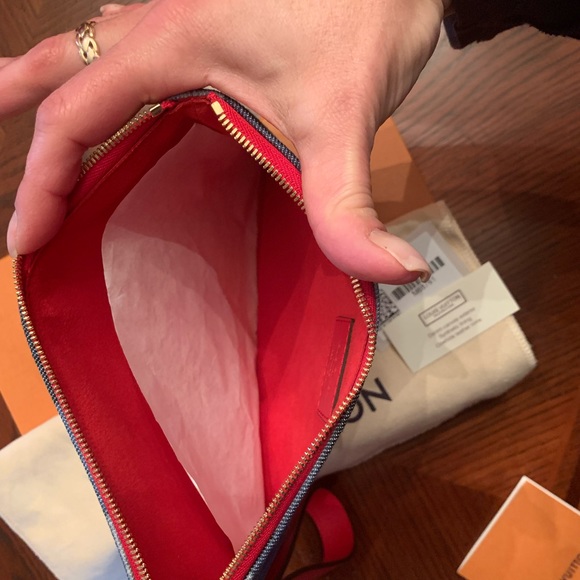 Louis Vuitton Monogram Patchwork Denim City Pouch - Picture 11 of 16
